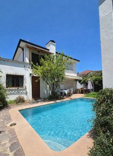 Single-family detached home · SaleChile