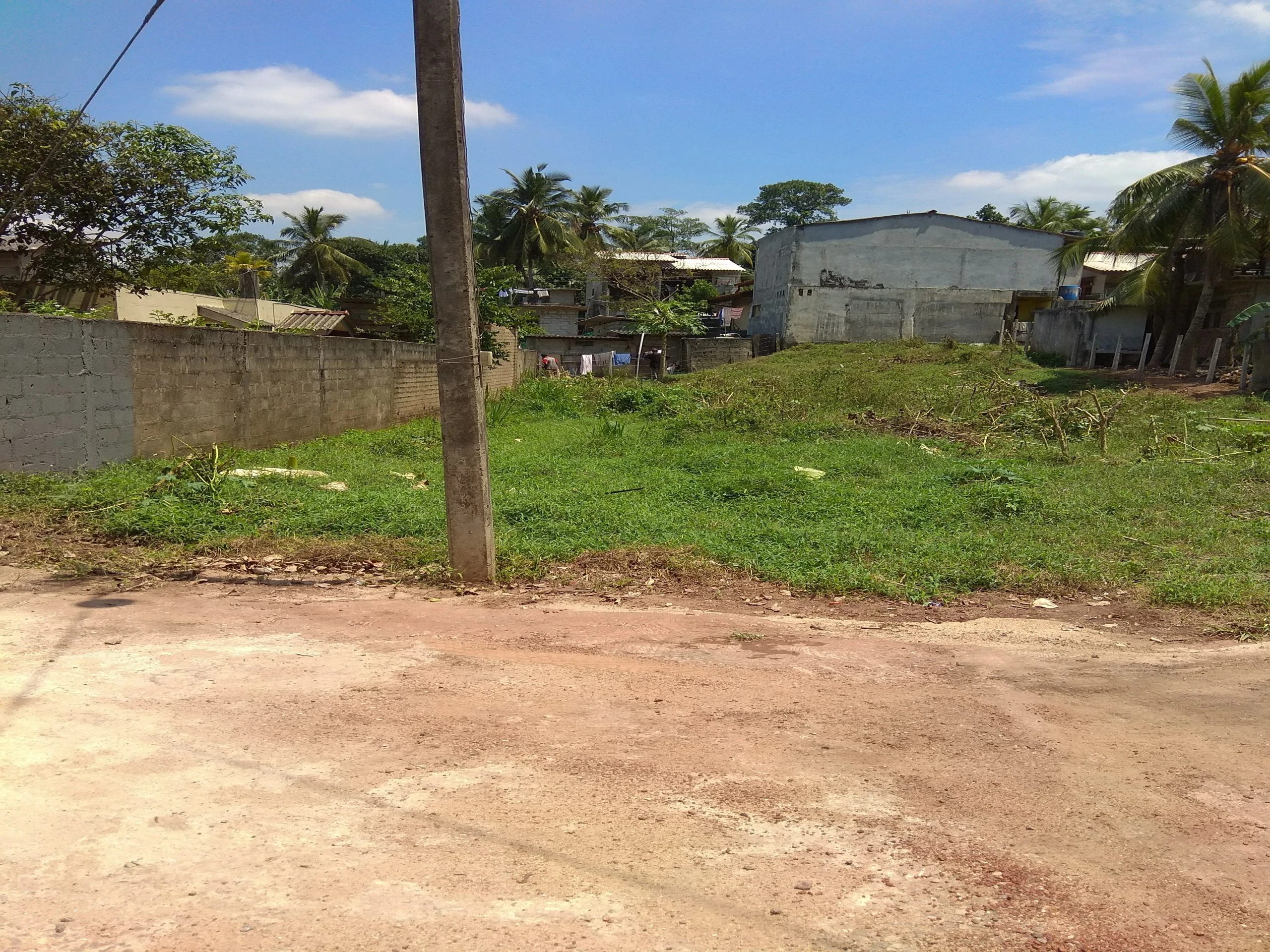 Land (building) · SaleSri Lanka