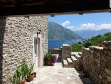 Single-family detached home · RentMontenegro