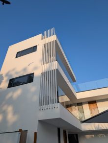 Entire · RentMaldives