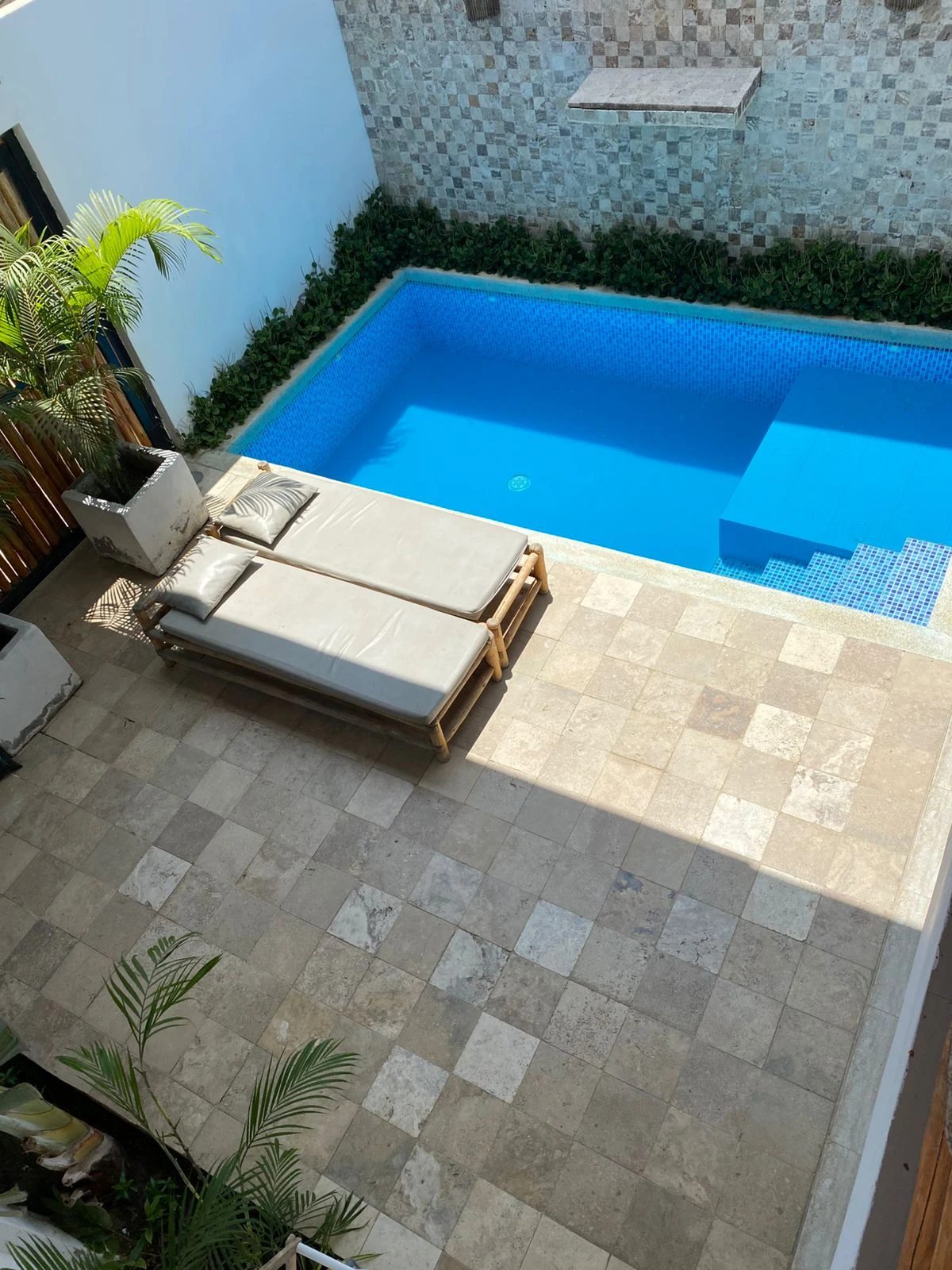 Entire · RentPeru