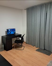 Room · RentPortugal