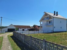 Будинок на фермі · ПродажСербія